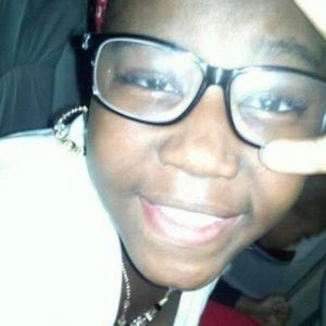 Meet your Posher, Anari